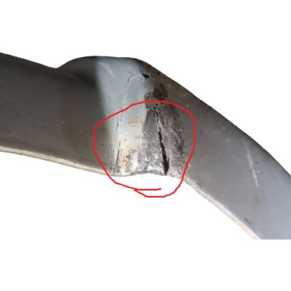 Spoiler Traseiro Gm Celta 2006 2015 Original Usado Detalhe - Imagem 4